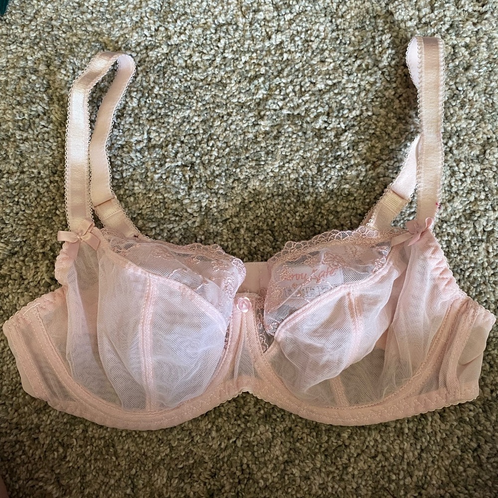 Sheer Lace Underwire Bra - Light Pink Curvy Kate 36D